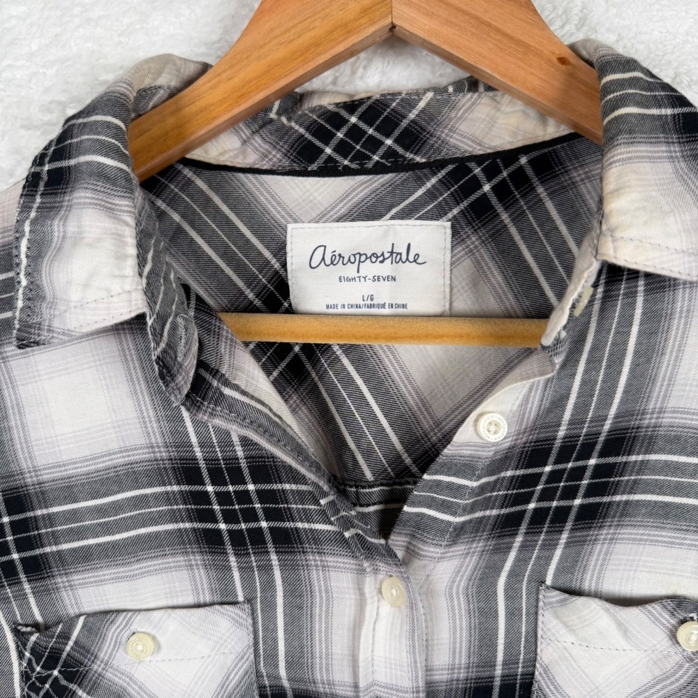 Aeropostale Plaid Button Down Women‎ Large Black White Casual High Low Cotton